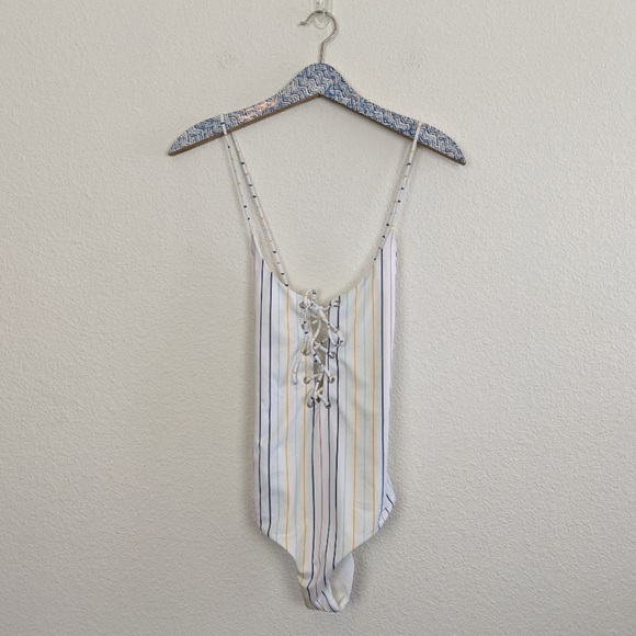 Tavik Monahan reversible stripe one piece swimsuit - Picture 2 of 6